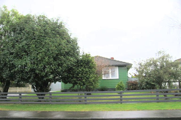 Photo of property in 313 Kotuku Street, Camberley, Hastings, 4120