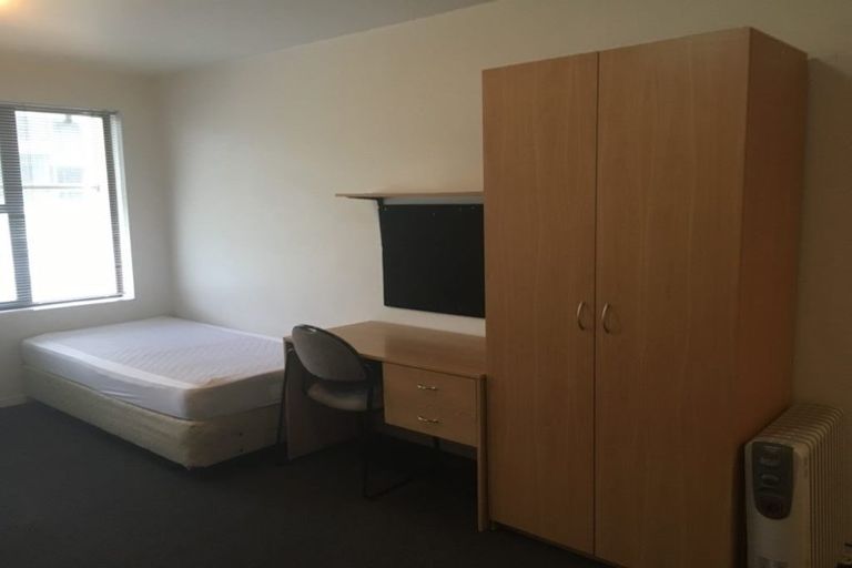 Photo of property in Orange Apartments/victoria Centr, 804/169 The Terrace, Wellington Central, Wellington, 6011