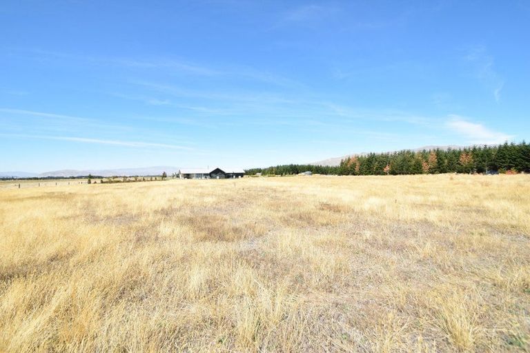 Photo of property in 122 The Drive, Twizel, 7999