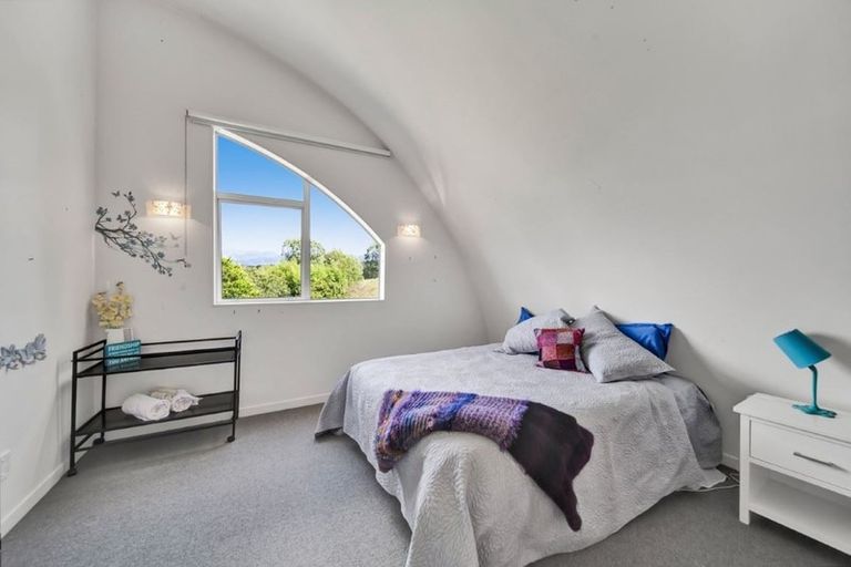 Photo of property in 812 Carrington Road, Hurworth, New Plymouth, 4371