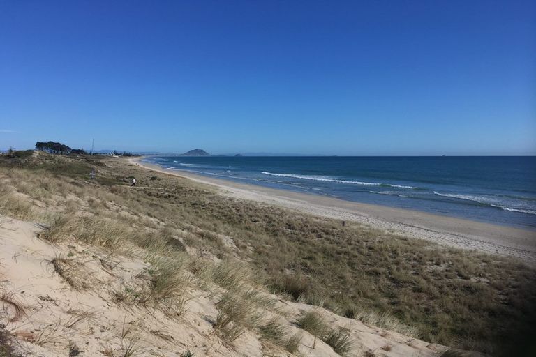 Photo of property in 135a Dickson Road, Papamoa Beach, Papamoa, 3118