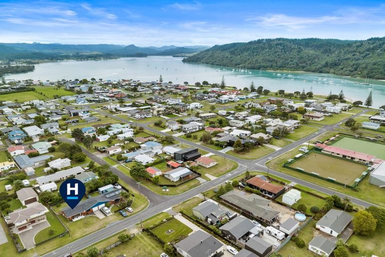 Photo of property in 309a Rutherford Road, Whangamata, 3620