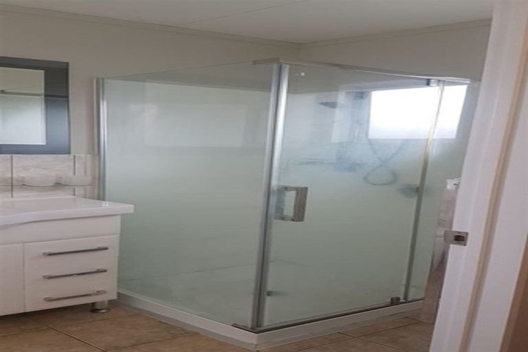 Photo of property in 33a Hamilton Road, Papatoetoe, Auckland, 2025