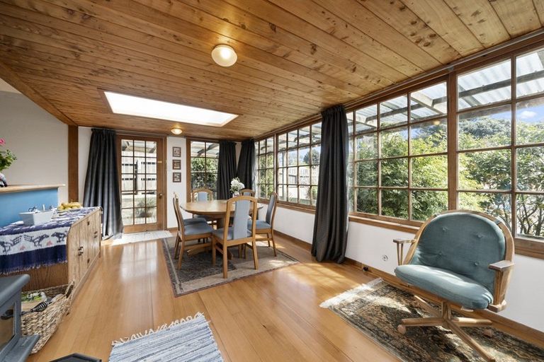 Photo of property in 34 Bluegum Road, Paraparaumu Beach, Paraparaumu, 5032