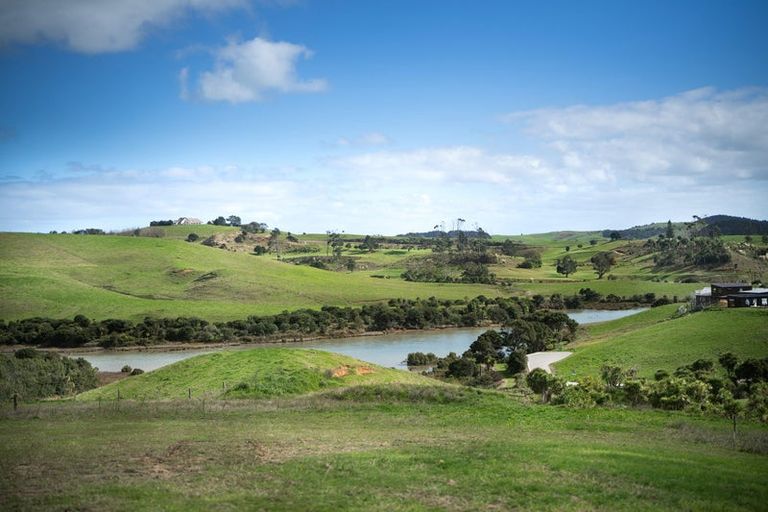 Photo of property in 8 Rereahu Street, Raglan, 3225