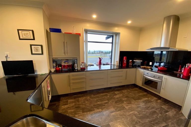 Photo of property in 290 Old Port Road, Warepa, Balclutha, 9273