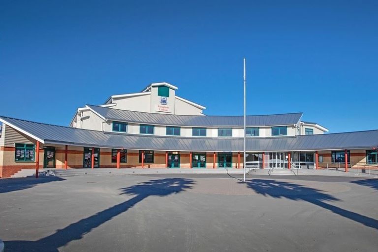 Photo of property in 88 Saddleback Rise, Murrays Bay, Auckland, 0630