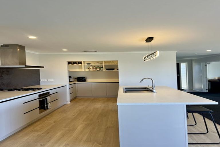 Photo of property in 33 Pinehurst Crescent, Morrinsville, 3300