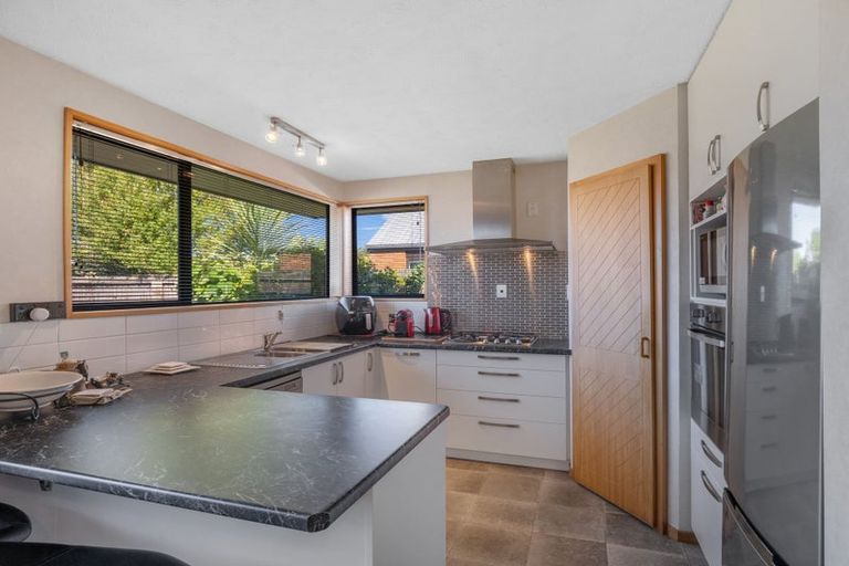 Photo of property in 20 Briarmont Street, Avondale, Christchurch, 8061