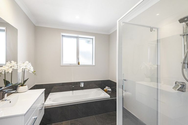 Photo of property in 17 Kohunga Crescent, Bottle Lake, Christchurch, 8083