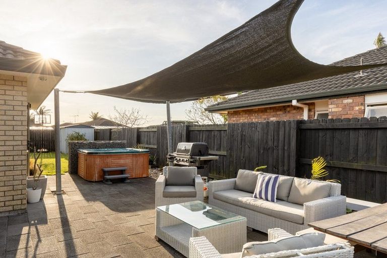 Photo of property in 735 Gloucester Road, Papamoa Beach, Papamoa, 3118