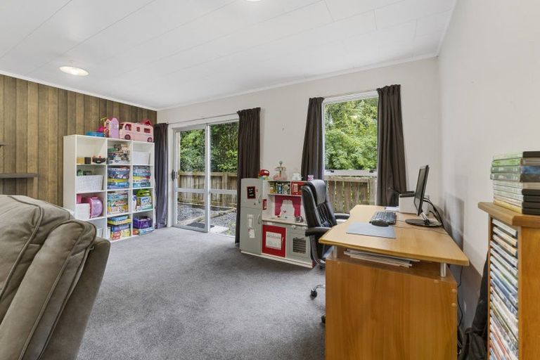Photo of property in 23a Coates Street, Tawa, Wellington, 5028