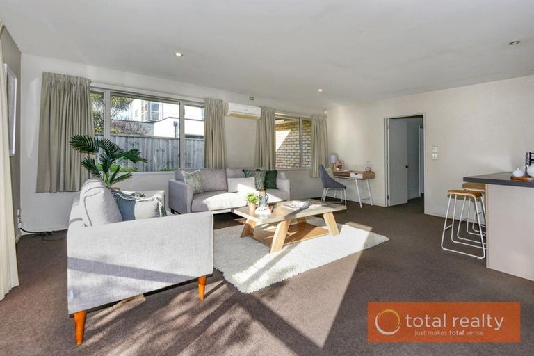 Photo of property in 4 Annies Lane, Aidanfield, Christchurch, 8025