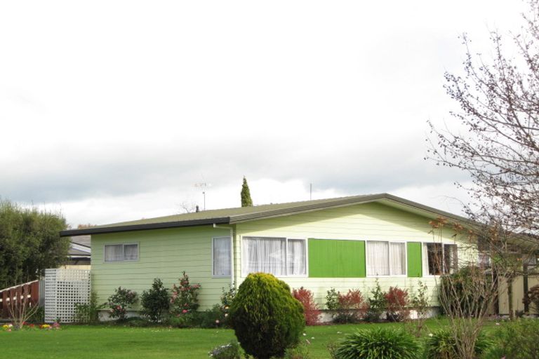 Photo of property in 6 Valerie Street, Clive, 4102