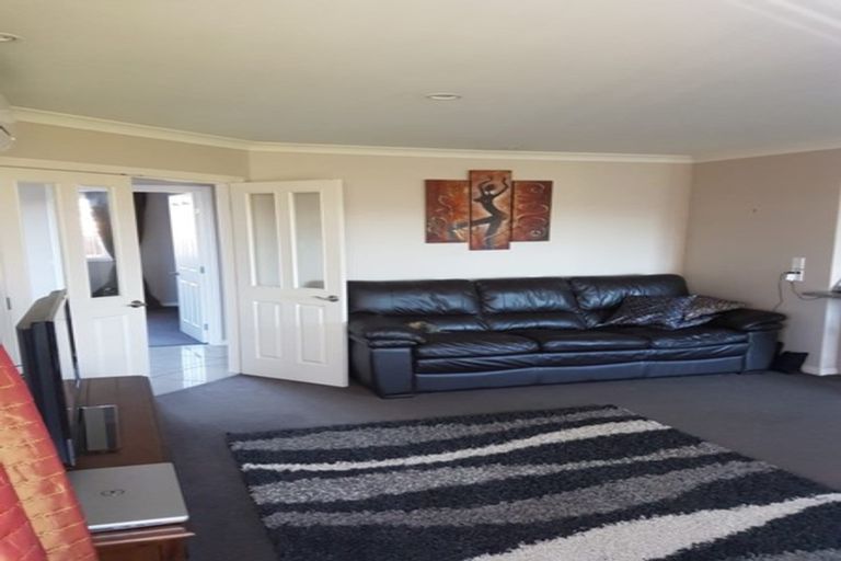 Photo of property in 15 Felicitas Grove, Aidanfield, Christchurch, 8025