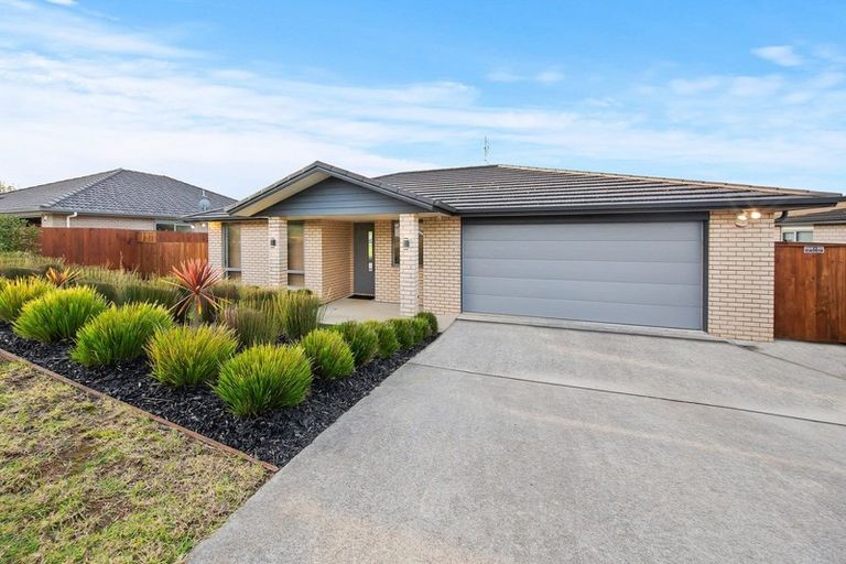 Photo of property in 19 Kilbryde Crescent, Pokeno, 2402