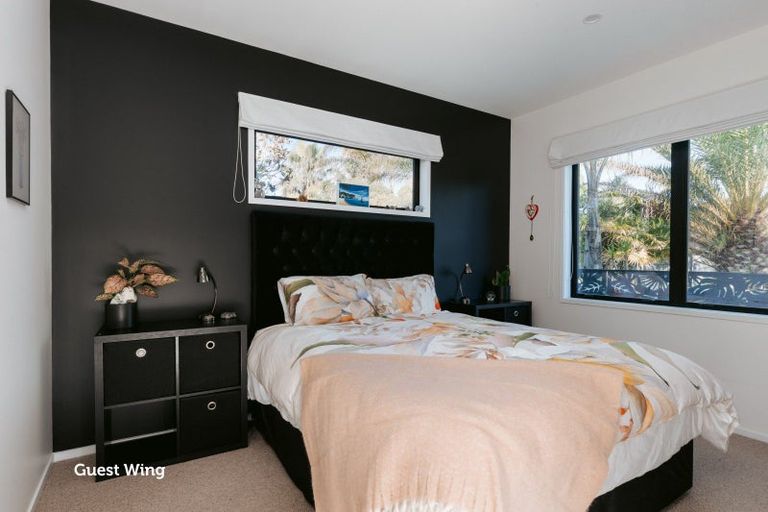 Photo of property in 5 Piha Close, Papamoa Beach, Papamoa, 3118