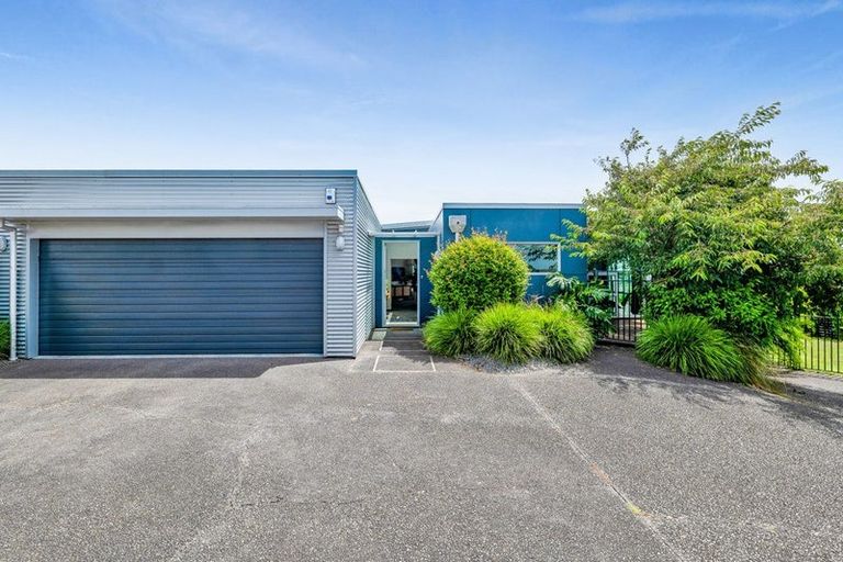 Photo of property in 3b Sunset Street, Bell Block, New Plymouth, 4312