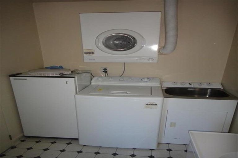 Photo of property in 7 Tonga Place, Riccarton, Christchurch, 8041