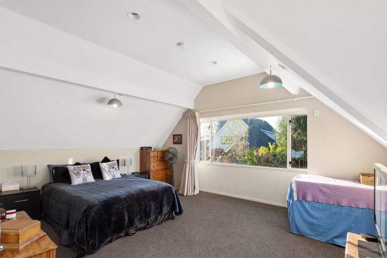 Photo of property in 77 Regency Crescent, Redwood, Christchurch, 8051