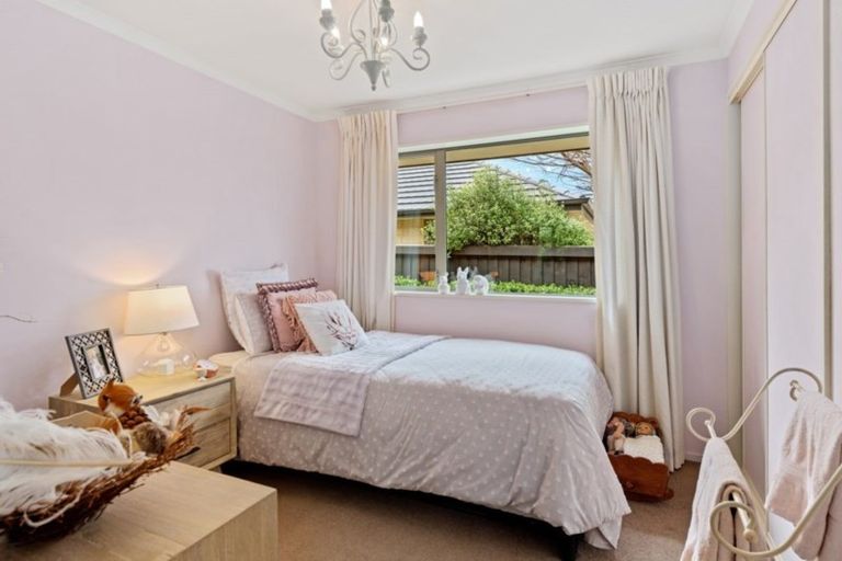 Photo of property in 9 Aintree Place, Rangiora, 7400