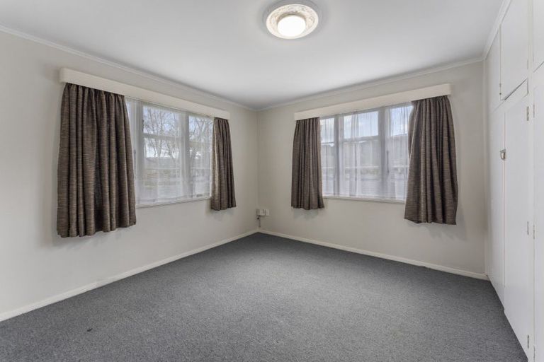 Photo of property in 20 Oxford Crescent, Ebdentown, Upper Hutt, 5018