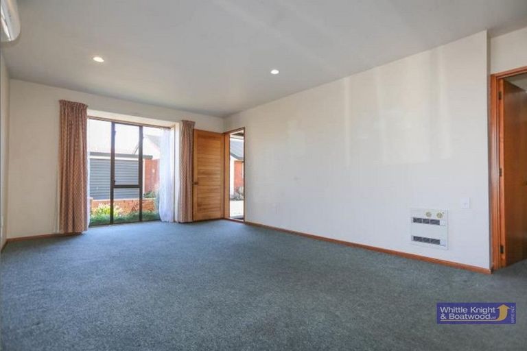 Photo of property in 1/8 Dallas Street, Riccarton, Christchurch, 8041