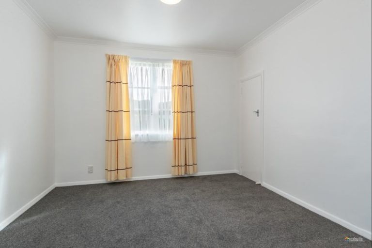 Photo of property in 10 Merton Street, Trentham, Upper Hutt, 5018