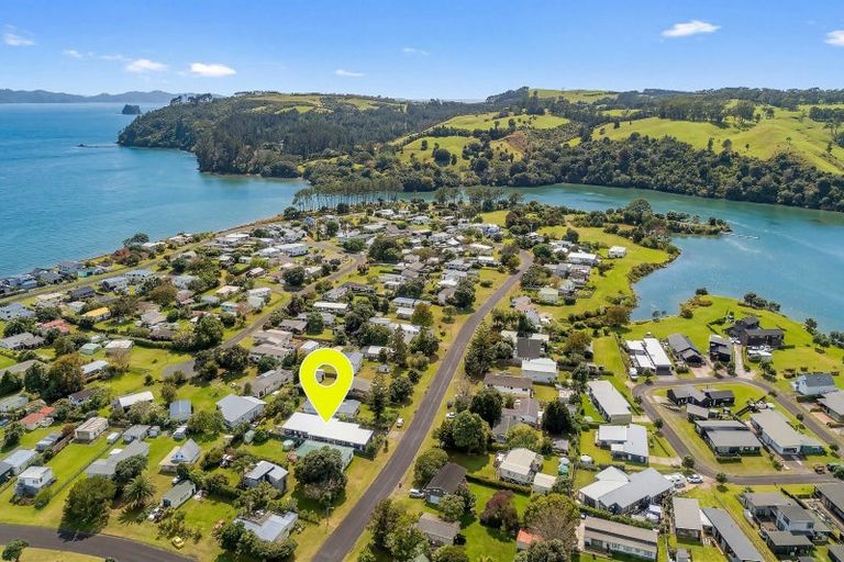 Photo of property in 36 Oyster Drive, Cooks Beach, Whitianga, 3591