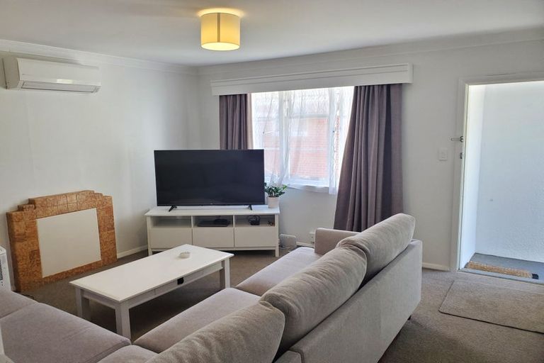 Photo of property in 2/1003 Fergusson Drive, Ebdentown, Upper Hutt, 5018