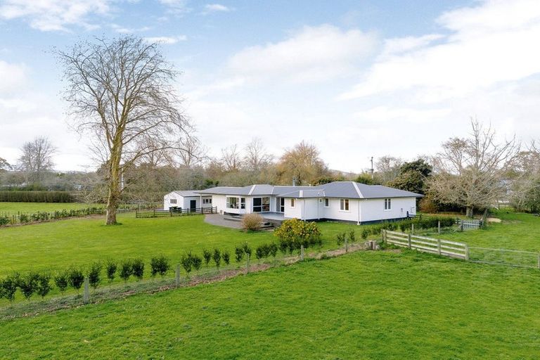 Photo of property in 1/193 Racecourse Road, Cambridge, 3493