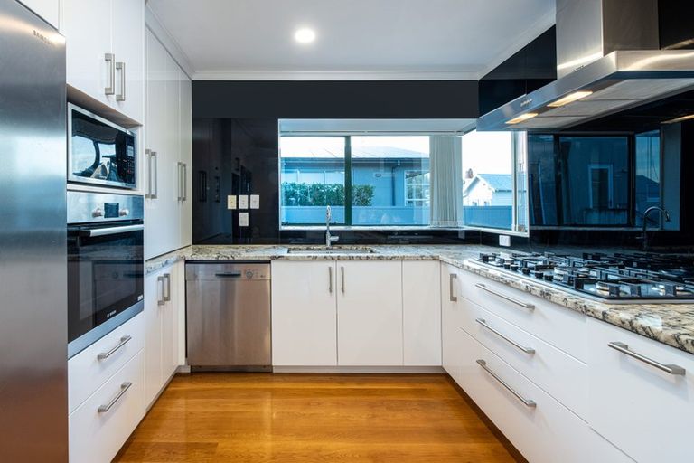 Photo of property in 1e Park Avenue, Takapuna, Auckland, 0622