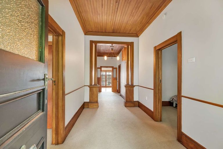 Photo of property in 13 East Street, Feilding, 4702