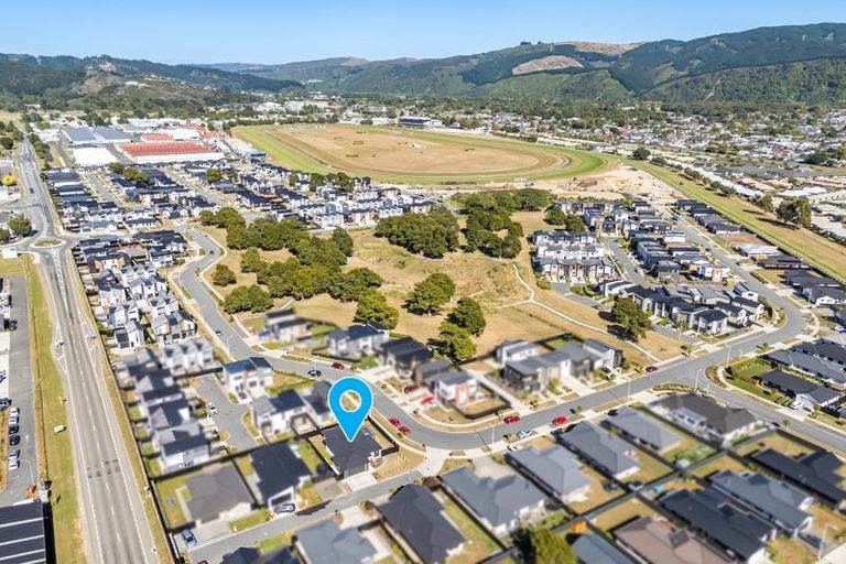 Photo of property in 123 Mawai Hakona Drive, Wallaceville, Upper Hutt, 5018