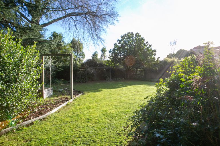 Photo of property in 273 Lamb Street, Leamington, Cambridge, 3432