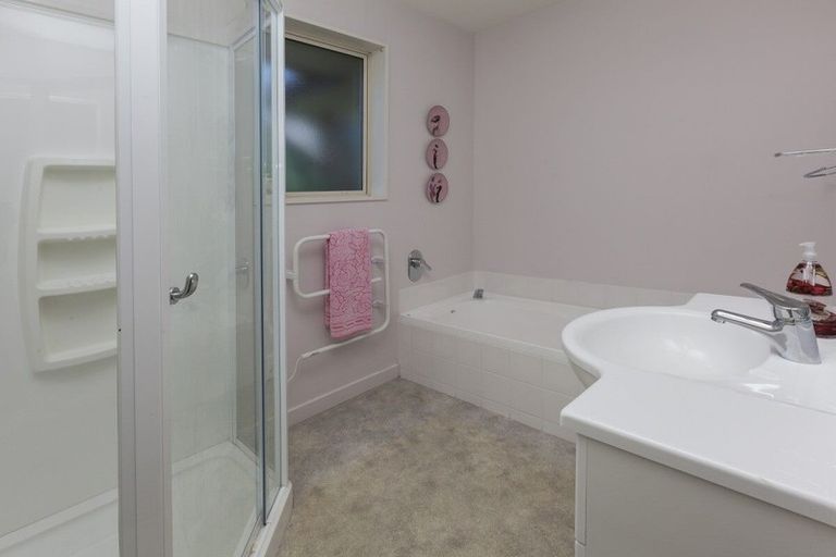 Photo of property in 34 Edward Stafford Avenue, Halswell, Christchurch, 8025