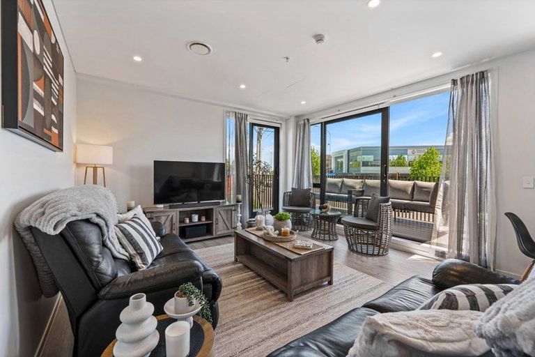 Photo of property in 103/2 Rauroa Lane, Hobsonville, Auckland, 0616