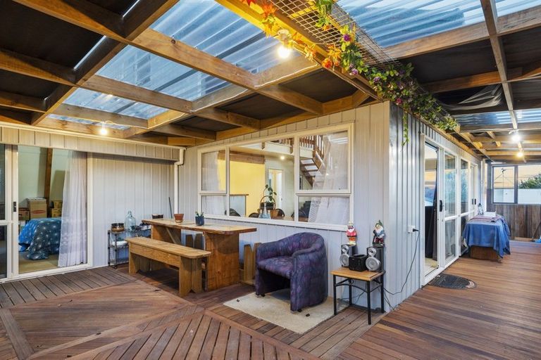 Photo of property in 28 Osprey Drive, Welcome Bay, Tauranga, 3112