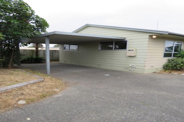 Photo of property in 9 Hawea Street, Mount Maunganui, 3116