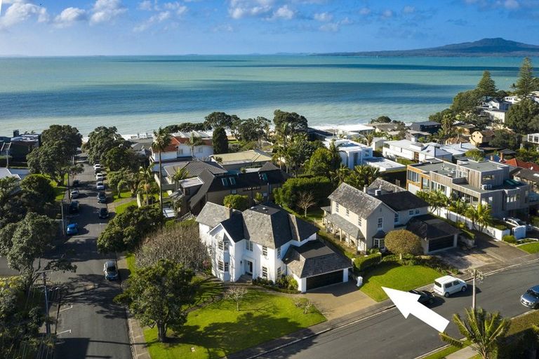 Photo of property in 23 Ewen Street, Hauraki, Auckland, 0622