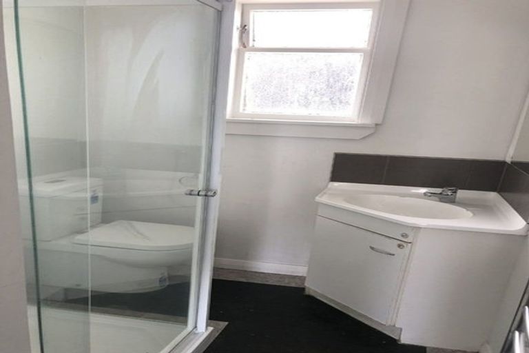 Photo of property in 8 Taurima Street, Hei Hei, Christchurch, 8042