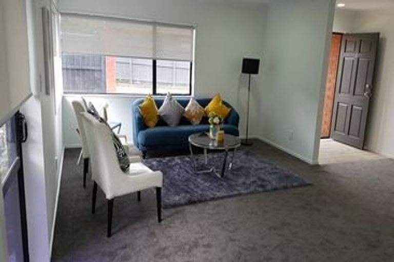 Photo of property in 3/26 Alfriston Road, Manurewa East, Auckland, 2102