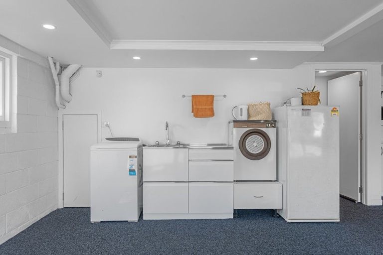 Photo of property in 3 Hastie Avenue, Mangere Bridge, Auckland, 2022