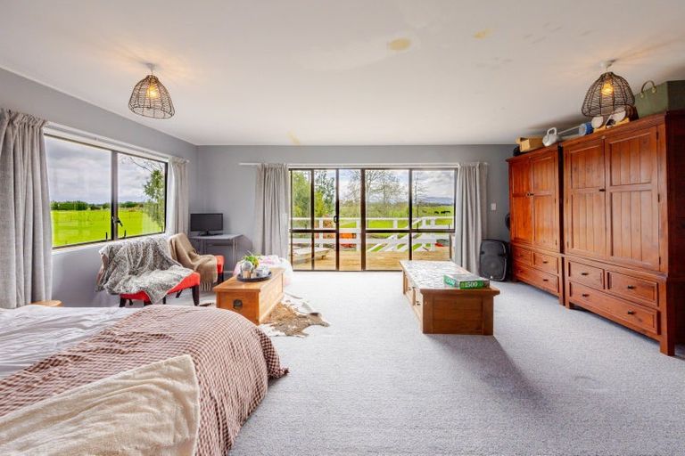 Photo of property in 1182a Tikokino Road, Waipawa, 4273