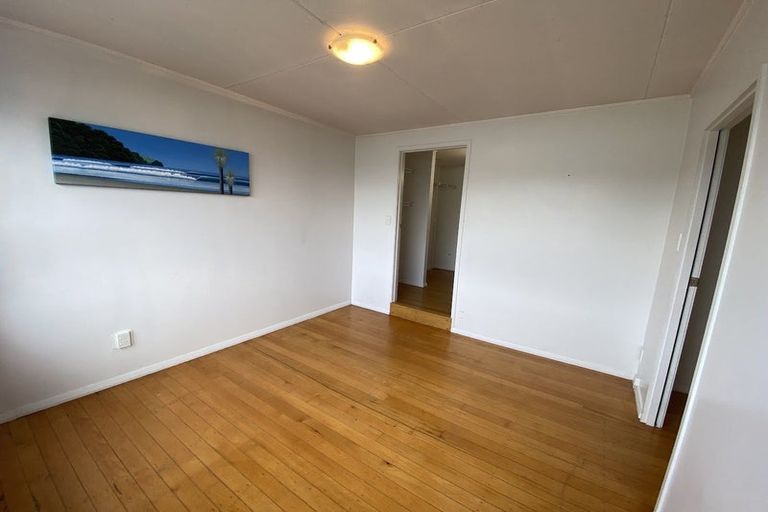Photo of property in 214 Evans Bay Parade, Hataitai, Wellington, 6021