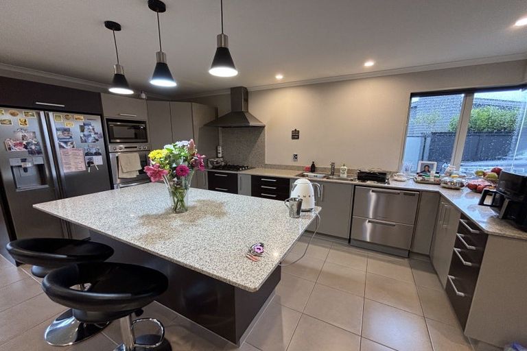 Photo of property in 1 Rodeo Drive, Kelvin Grove, Palmerston North, 4414