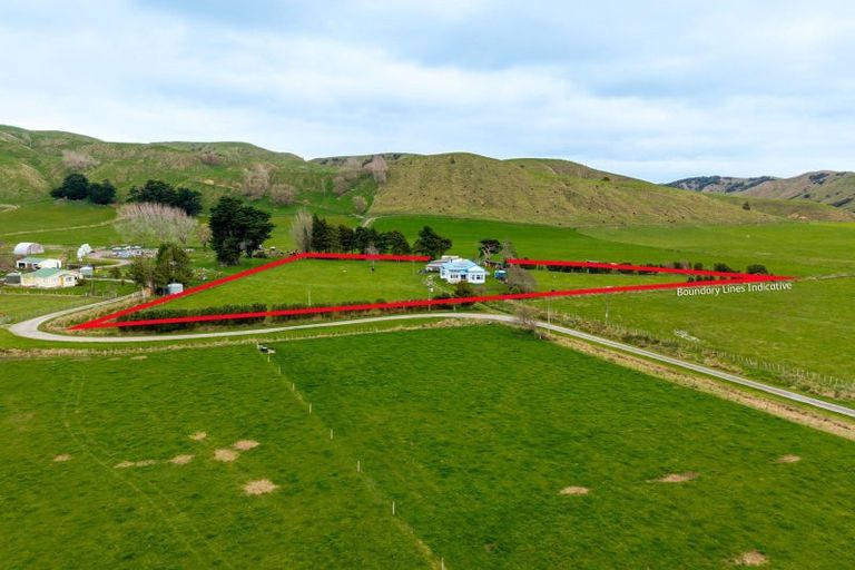 Photo of property in 136 Murphys Road, Pahiatua, 4982