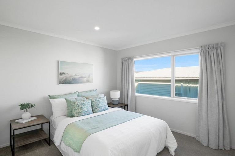 Photo of property in 387 Estuary Road, South New Brighton, Christchurch, 8062