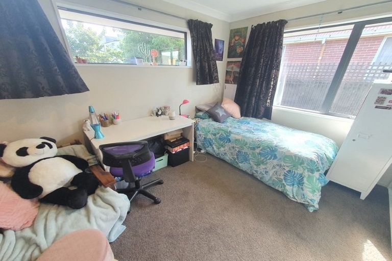 Photo of property in 48a Sabina Street, Shirley, Christchurch, 8013
