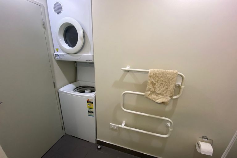 Photo of property in Proximity Apartments, 1410/17 Osterley Way, Manukau, Auckland, 2104